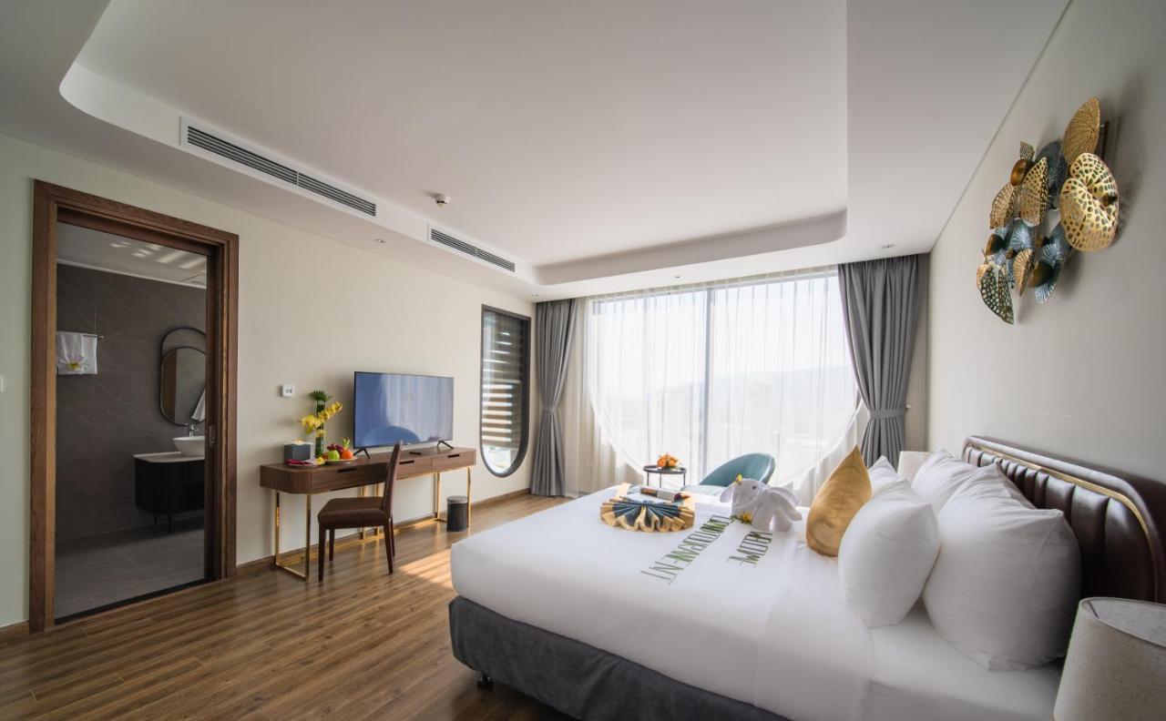 Grand Tourane Nha Trang Hotel エクステリア 写真