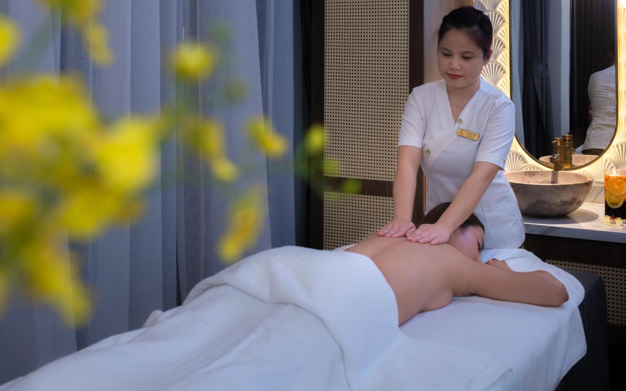 Grand Tourane Nha Trang Hotel エクステリア 写真